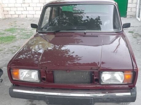 LADA (VAZ) 2107 2001