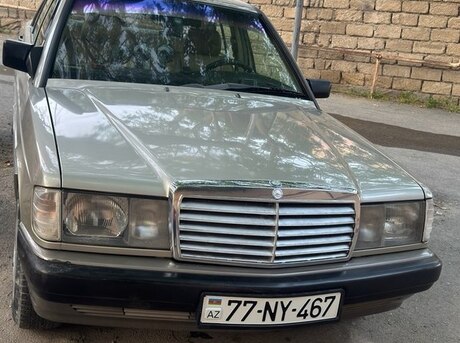 Mercedes 190 1990