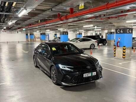 Toyota Camry 2024