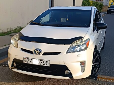 Toyota Prius 2012