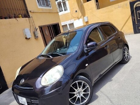 Nissan March 2012