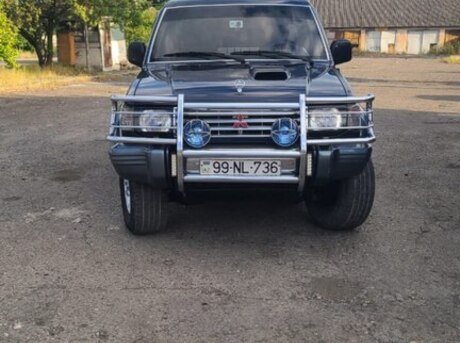 Mitsubishi Pajero 1995