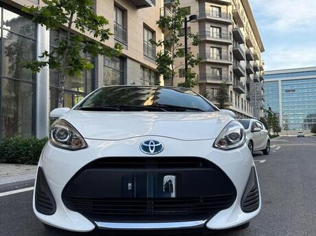 Toyota Aqua 2019
