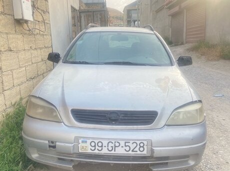 Opel Astra 2000