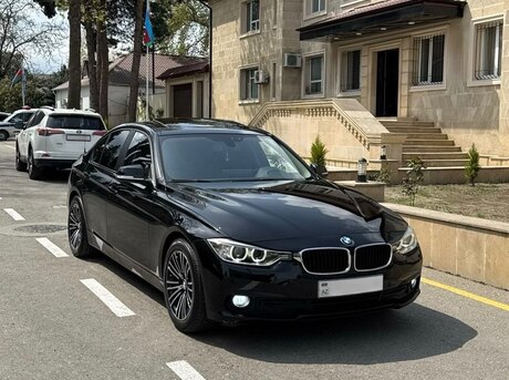 BMW 328 2013
