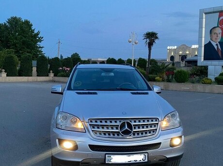 Mercedes ML 350 4MATIC 2007