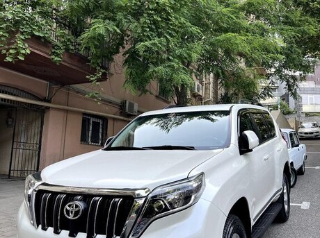 Toyota Land Cruiser Prado 2010
