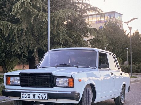 LADA (VAZ) 2107 2001