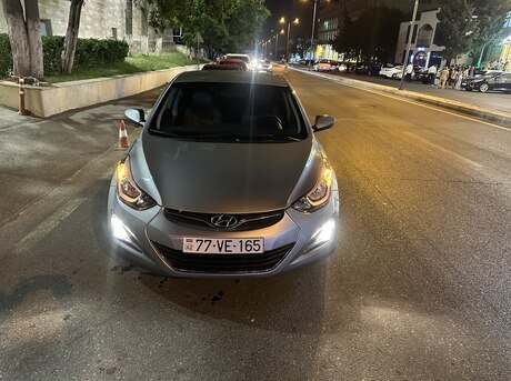 Hyundai Elantra 2015