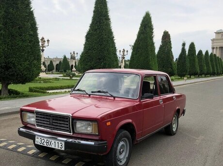 LADA (VAZ) 2107 1990