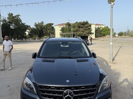 Mercedes ML 350 4MATIC 2013