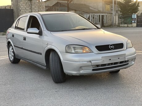 Opel Astra 2001