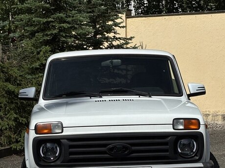 LADA (VAZ) Niva 2013