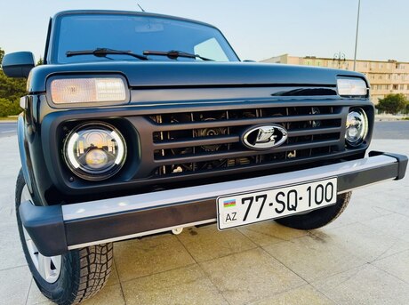 LADA (VAZ) Niva