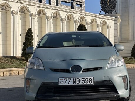 Toyota Prius 2014