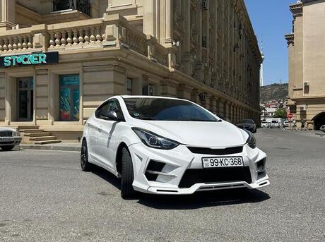 Hyundai Elantra 2013