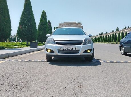 Opel Astra 2009