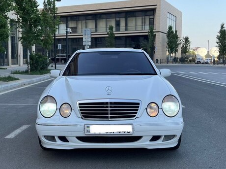 Mercedes E 320 2000