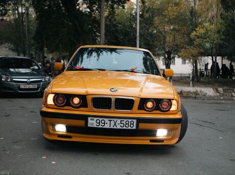 BMW 520