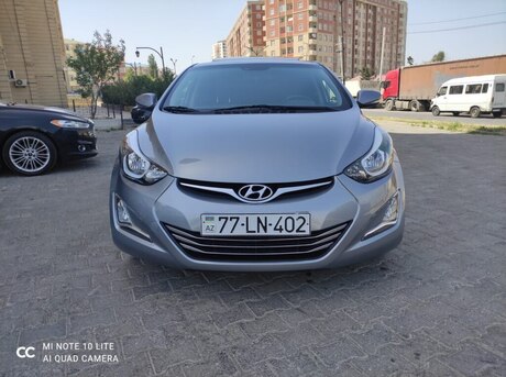 Hyundai Elantra 2015