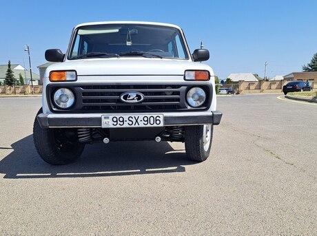 LADA (VAZ) Niva 2018