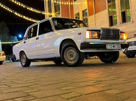 LADA (VAZ) 2107 1999