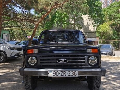 LADA (VAZ) Niva 2008