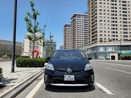 Toyota Prius 2015