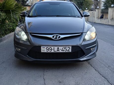 Hyundai i30 2011