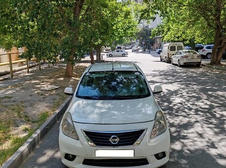 Nissan Sunny 2013