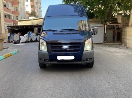 Ford Transit 2010