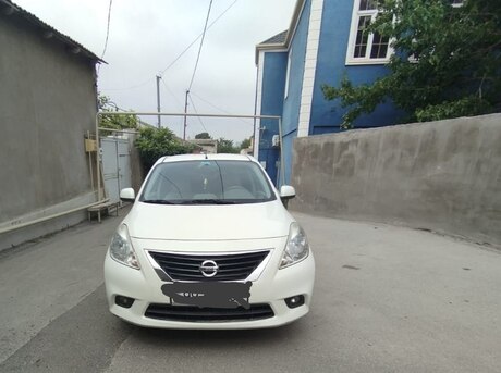 Nissan Sunny 2013