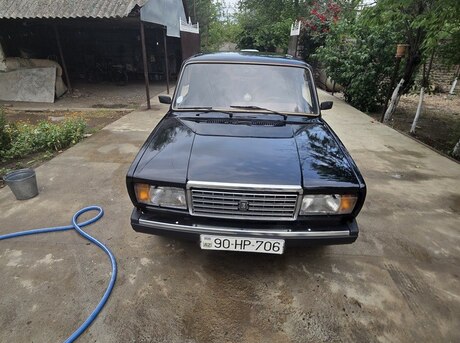 LADA (VAZ) 2107 2010