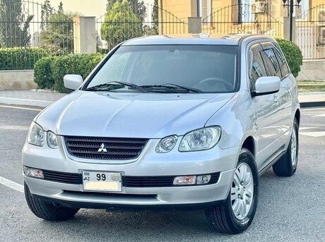 Mitsubishi Airtrek 2002