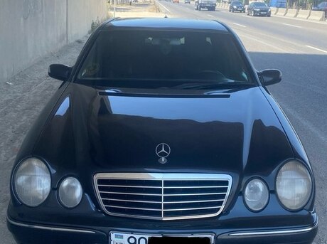 Mercedes E 220 d 2000