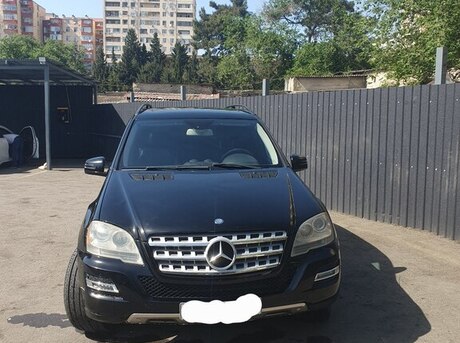 Mercedes ML 350 4MATIC 2010