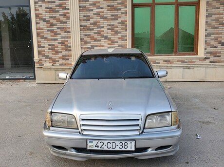 Mercedes E 200 1994
