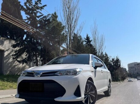 Toyota Corolla Fielder 2019