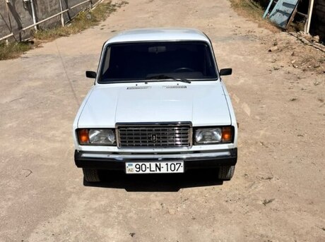 LADA (VAZ) 2107 2011