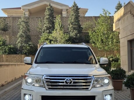 Toyota Land Cruiser 2014