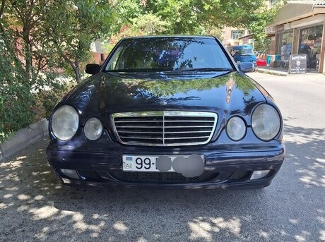 Mercedes E 220 d 2000