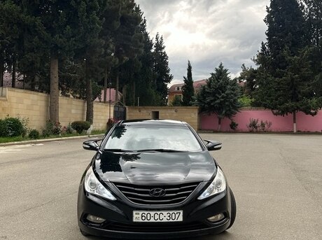 Hyundai Sonata 2010