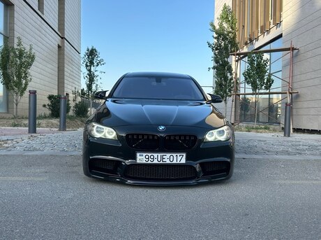 BMW 528