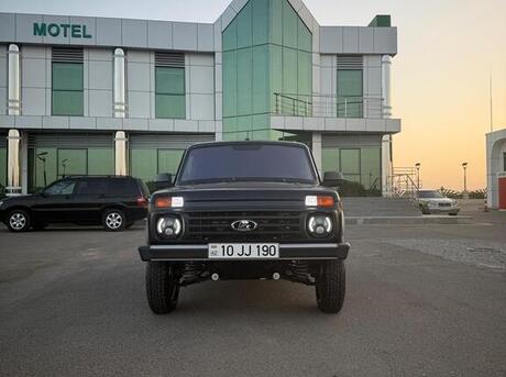LADA (VAZ) Niva 2024