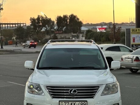 Lexus LX 570 2011
