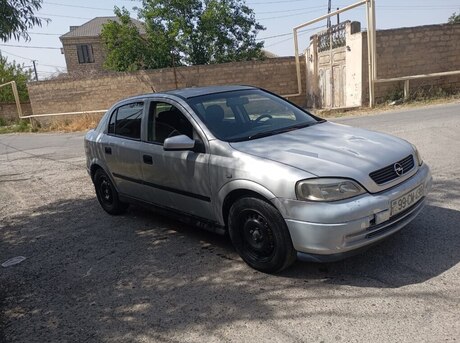 Opel Astra 1999