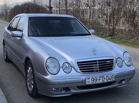 Mercedes E 280 2001