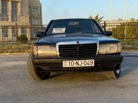 Mercedes 190 1990