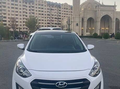 Hyundai i30 2015