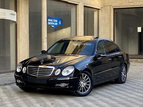 Mercedes E 240